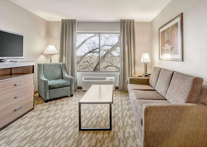 Hotel Riverview & Suites, An Ascend Collection Rockford