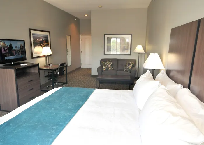 Riverview & Suites, An Ascend Collection