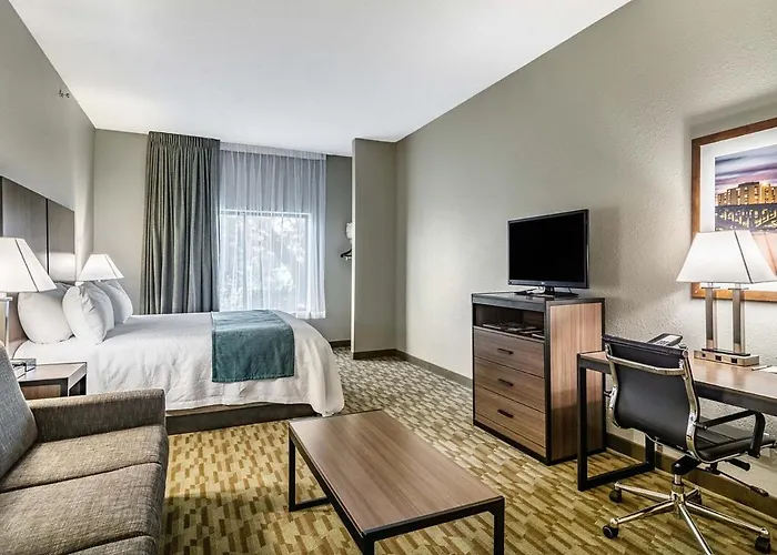 Hotel Riverview & Suites, An Ascend Collection