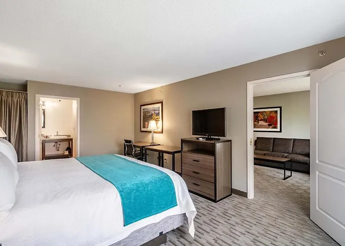 Riverview & Suites, An Ascend Collection Rockford