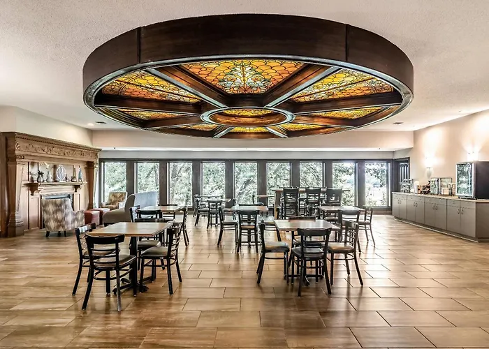 Hotel Riverview & Suites, An Ascend Collection