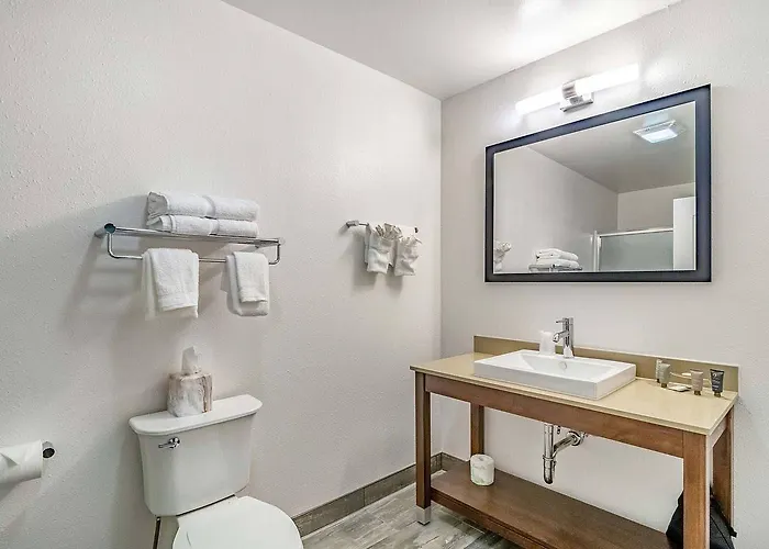 Riverview & Suites, An Ascend Collection