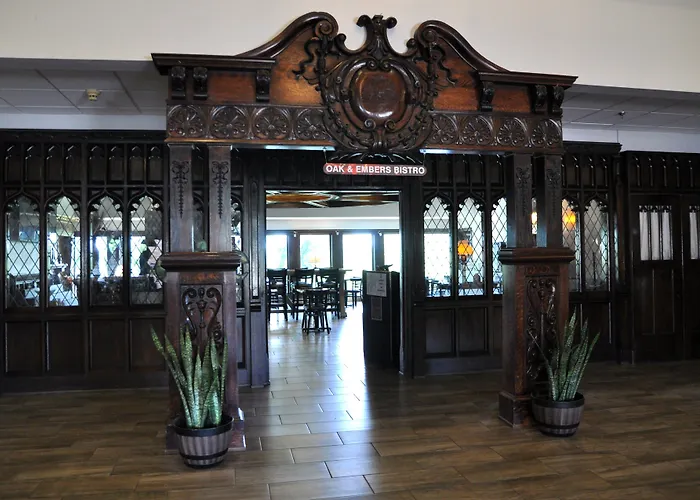 Hotel Riverview & Suites, An Ascend Collection 4*