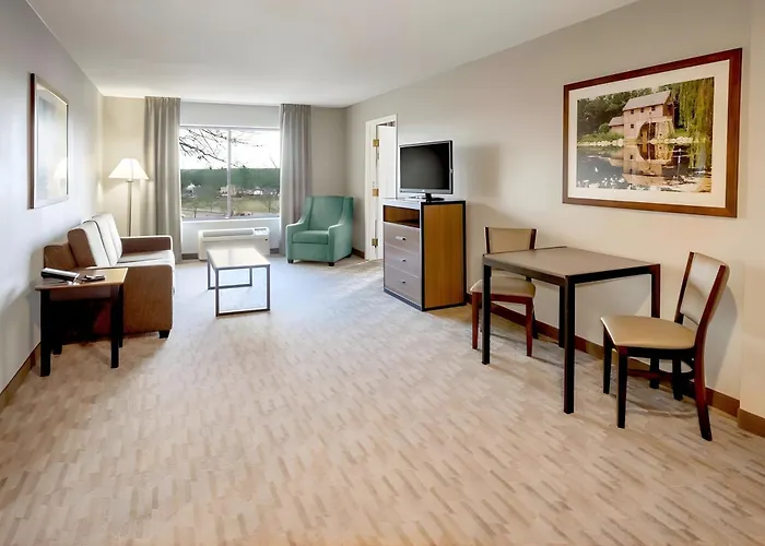 Riverview & Suites, An Ascend Collection Hotel 4*