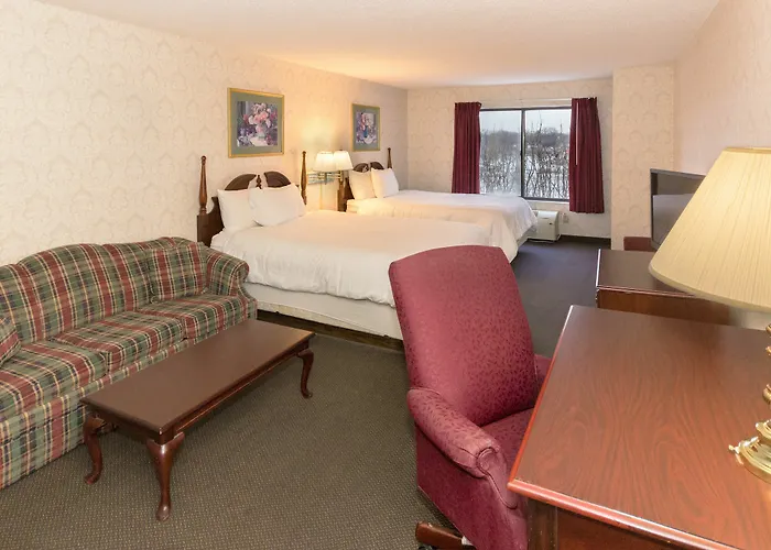 Riverview & Suites, An Ascend Collection 4* Rockford
